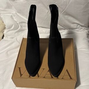 VIVAIA Black Heeled Boots for Women